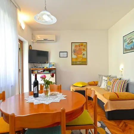 Fuer 2 Personen Ca 35 Qm In Cervar-porat, Istrien Istrische Riviera * Porec